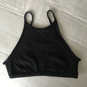 Lululemon twist and reach bra size 6